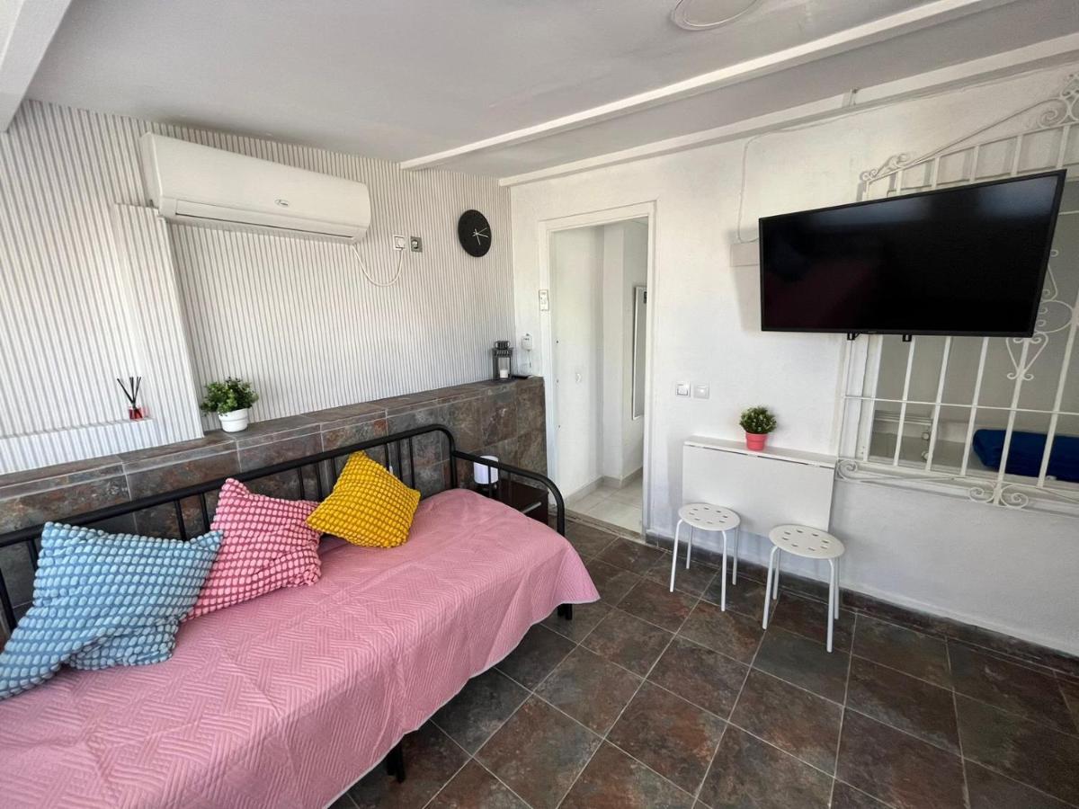 Habitacion Con Terraza En Alicante Kültér fotó