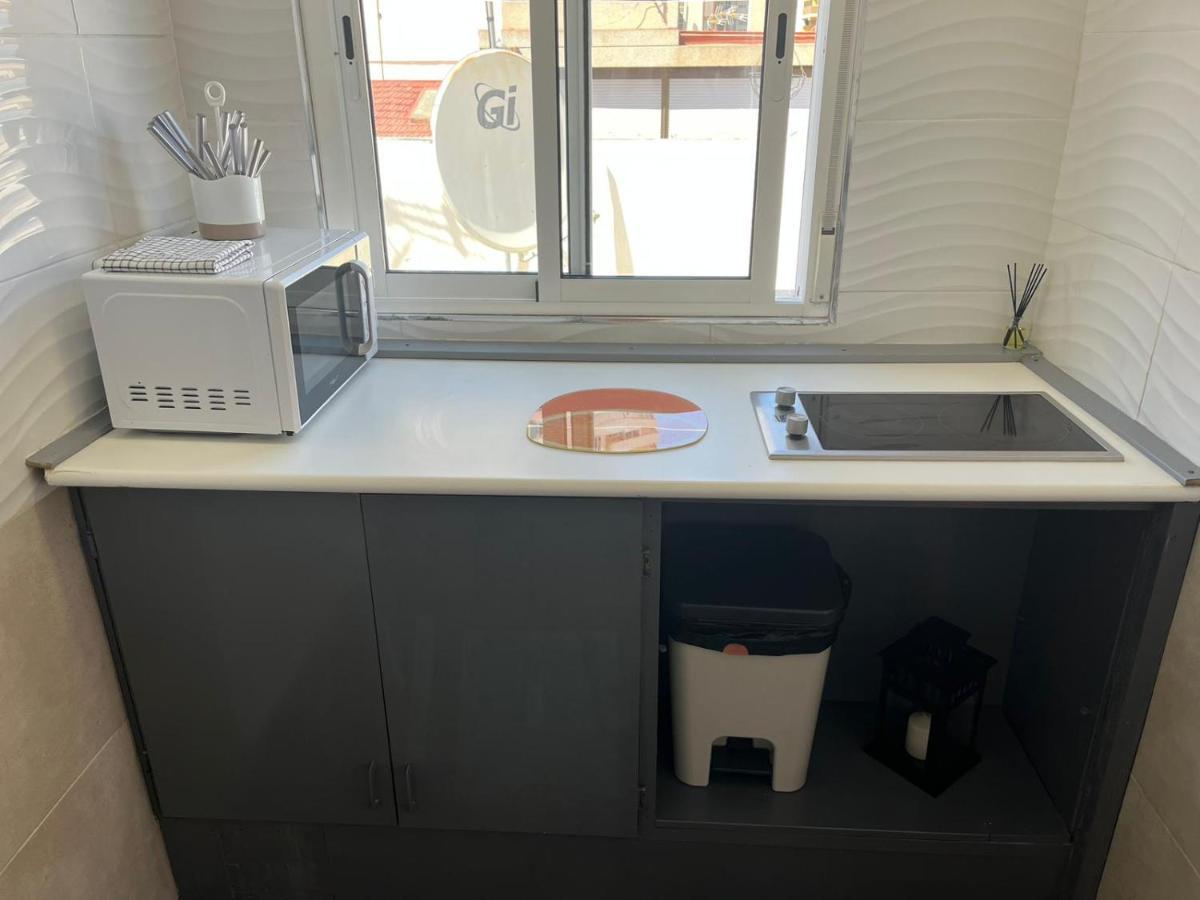 Habitacion Con Terraza En Alicante Kültér fotó