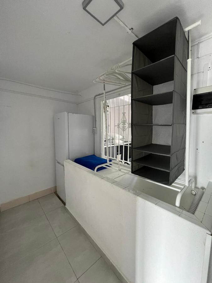 Habitacion Con Terraza En Alicante Kültér fotó