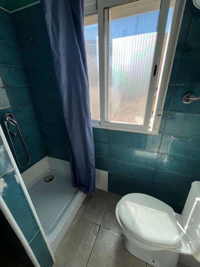 Habitacion Con Terraza En Alicante Kültér fotó