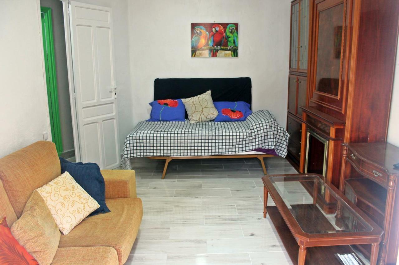 Habitacion Con Terraza En Alicante Kültér fotó